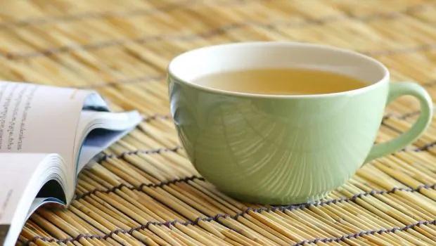 A fekete tea csökkenti a vérnyomást? - PirulaKalauz